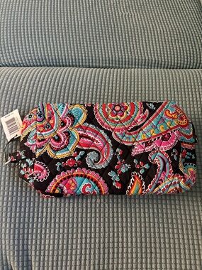Vera Bradley Large Cosmetic Bag in Pattern Parisian Paisley